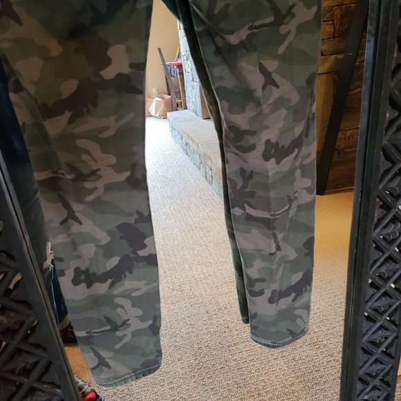 True Religion Camo Jeans - Picture 7 of 8
